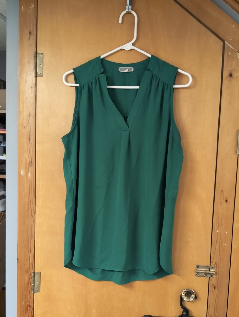 Sleeveless V-Neck Blouse in Emerald Green